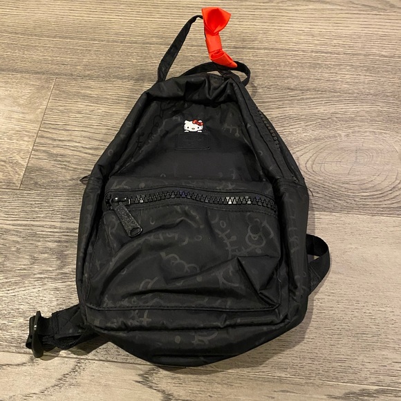 herschel hello kitty mini backpack